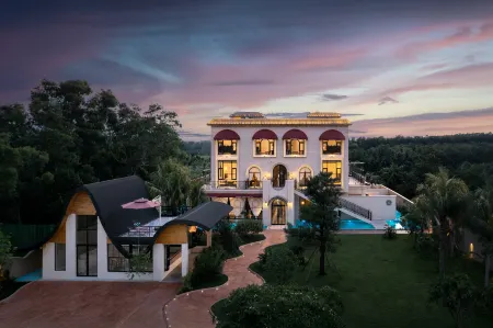 Floral Fanchenli Homestay (Wanning Shimei Bay Shenzhou Station) Отели рядом с достопримечательностью «Zhouzai Island»