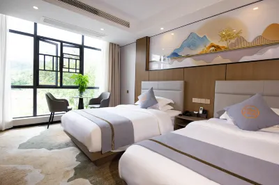 Zhangjiajie Cili Yingfengge Hotel Hotels in Zhangjiajie National Forest Park/Wulingyuan