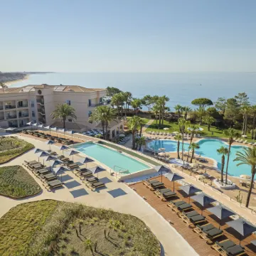 PortoBay Blue Ocean Hotels near Praia da Balaia