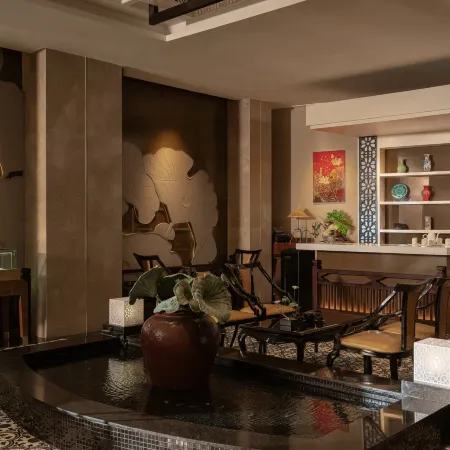 The Odys Boutique Hotel Отели рядом с достопримечательностью «Мост Тан Тхуан»