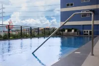 Novel Hotel Manila - Pools