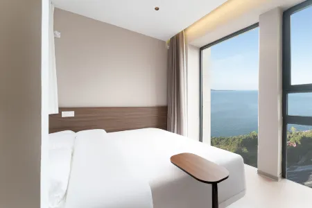 Weihai Bozhou Seaview The Vast Sea of Stars and Ocean Homestay (Daxiangkuang) Отели рядом со станцией Weihai Railway Station