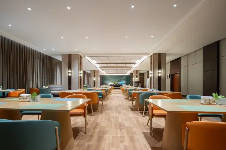 Ferros Rock Bay Hotel Отели рядом с достопримечательностью «Hongshitan»