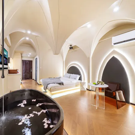 Shiguang Aesthetics Designer Homestay (Shenyang North Railway Station Branch)