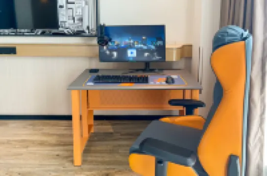 競放電競酒店（清遠萬福廣場博物館店）