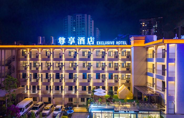 EXCLUSIVE HOTEL