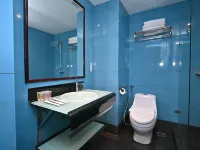 Kingston Hotel 10 - Bukit Jalil Hotels near ملعب بوكيت جليل الوطني