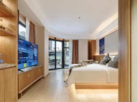 Vickville Ziyue Hotel。 فنادق في داينغ
