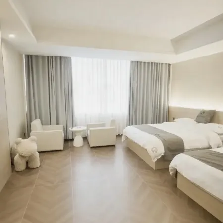 Guzhang Millennium Riverside Hotel