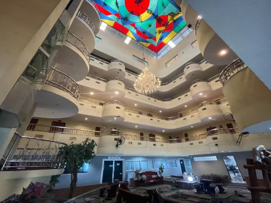 โรงแรม เอ็น ที เค เรสซิเดนท์