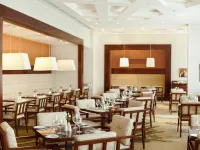 Aquamarine Hotel by ZONT Hotel Group โรงแรมใกล้หอศิลป์เทรทยาคอฟ