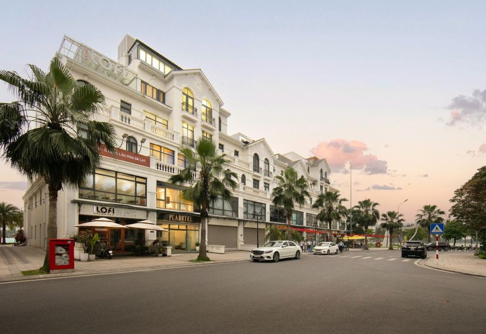 hotel overview picture