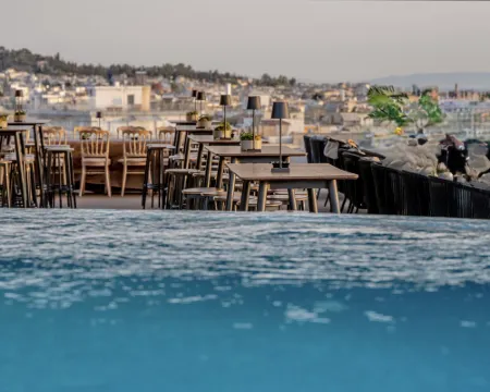 ベストウェスタン カンディア ホテル アテネのホテル