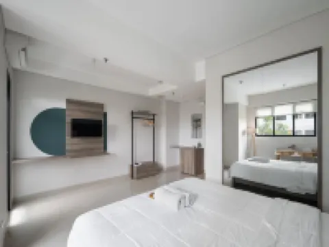 Cove Aspena Residence Hotels in Batuceper