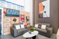 Home Inn · Huayi CASUAL · DELUXE · VACATION Hotel (University Town) - เปิดใหม่