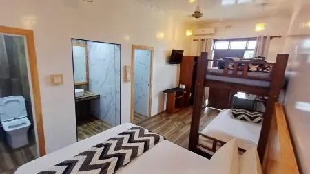 Luk inn at Huraa Отели рядом с достопримечательностью «Hudhuranfushi»