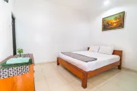 Griya Kulon Yogya Hotels in Moyudan