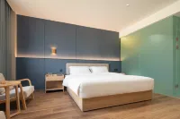 Sairem Lake Tianquan Hotel