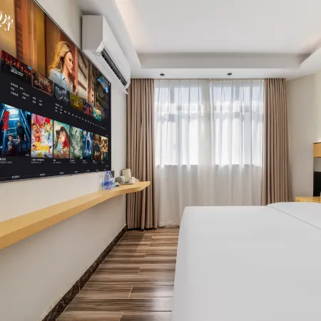 Yimi Hotel (Guangzhou Xiancun Subway Station Zhengjia Plaza Store) Отели рядом с достопримечательностью «Торговый центр Tee Mall»