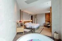 Xijin Puyin Yue Hotel (Langzhong Ancient City)