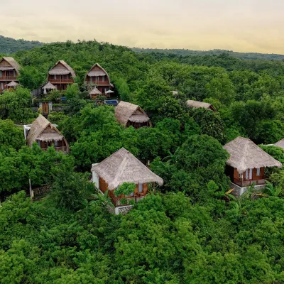 BB Resort Villa and Spa Отели рядом с достопримечательностью «Пляж Келингкинг»
