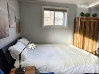 Urban Nest-Stay Close to Trendy Restaurants and Shops Отели рядом с достопримечательностью «Шоссе Маклеод-трейл»