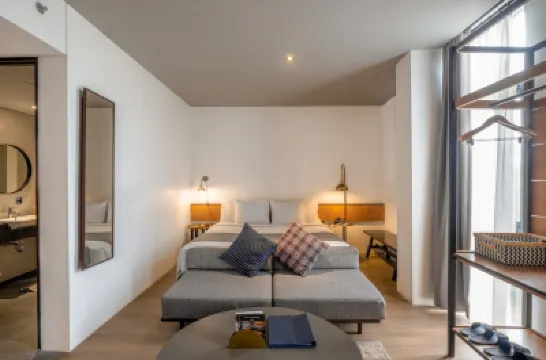 Park 5 Simatupang Hotel dekat Taman Margasatwa Ragunan