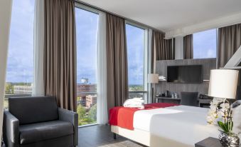 PLAZA Premium Almere