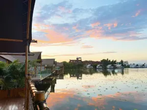 Wu Kuo Water Camping