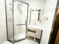 Molan Hotel (Taiyuan South Railway Station University of Finance and Economics) - 2-Star
