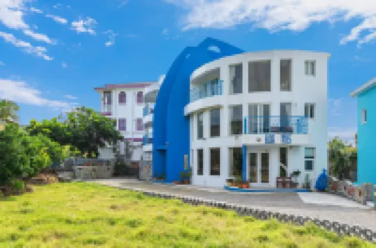 Ghana Inn Hotels near Fengchuisha