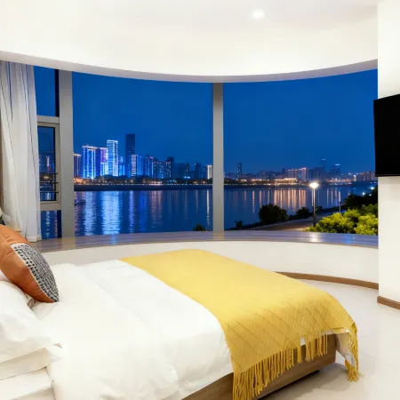 Zhao Hua River View Hotel