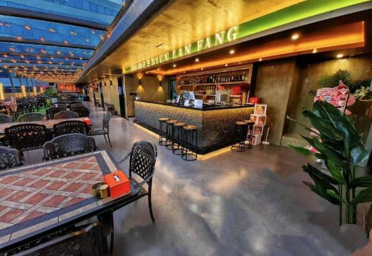 LUNA HOTEL 주변 전경