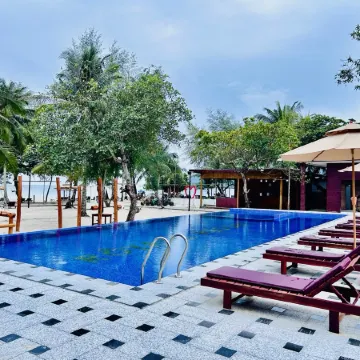 Royal C Beach Resort