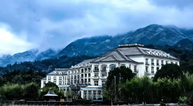 Hilton Garden Inn Hangzhou Luniao Xinhu Hotels near Shangougou Scenic Resort