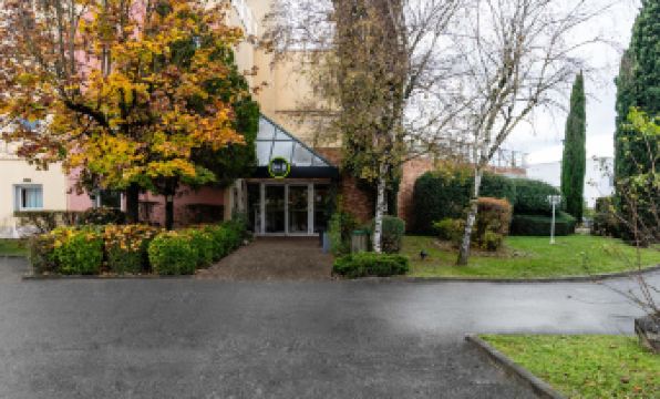 B&B HOTEL Grenoble Université 2