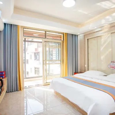 Yueyue Shíguāng Homestay near West Station & 72 Odd Towers Hotels near 72 wonder tower