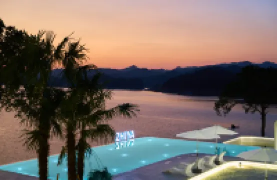 Warm Island Zhiya Art Hotel, Qiandao Lake