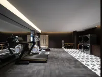 Lichenglongzhangjiudian(yidayiyuanditiezhandian) Hotels near Hongbo Square