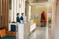 Yiyuan Hotel (Lingqiu Station)