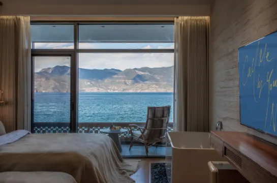 Lugu Lake South Island Villa Resort Hotel