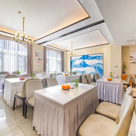 Longqi Longhu Hotel