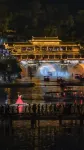 Qingshanjian Riverside Stilt House Inn (Phoenix Ancient Town - Hongqiao North Gate Pier Branch - Bjergudsigt