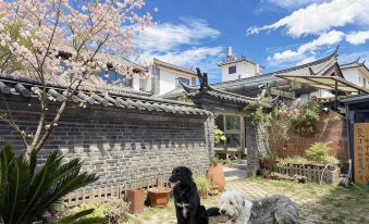 Yaka Inn (Baisha old Town)