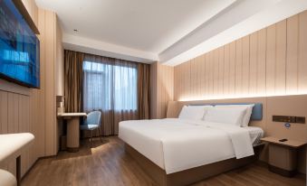 HanTing Hotel (Huangshi Cihu Moer City)