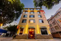 Yiyu Guixin ・ Serene River Nest ・ Birdhouse Boutique Stay (Wenshan Everbright Shopping Center)