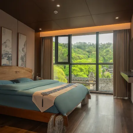 Tongdao Zhenshan Dongyue Art Homestay (Huangdu Dong Ethnic Culture Village)