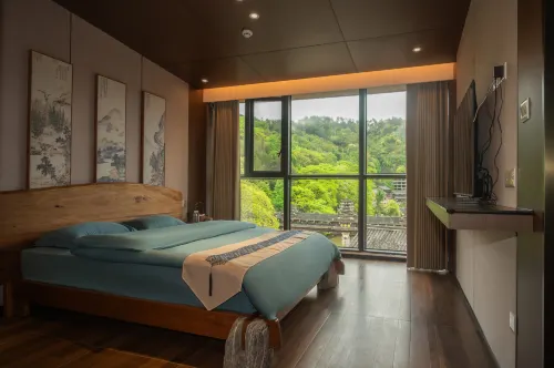 Tongdao Zhenshan Dongyue Art Homestay (Huangdu Dong Ethnic Culture Village)