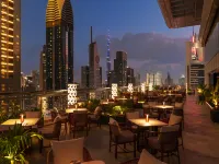 Four Points by Sheraton Sheikh Zayed Road Hotels near Zabeel