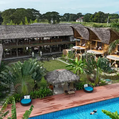 RECA Resort Philippines - Luxury Villas & Nature Retreat Отели рядом с достопримечательностью «Центр изучения капампанганского языка»